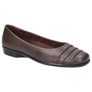 Easy Street Comfort Wave Women's Hayes Flats Size 6.5 Wide Fit